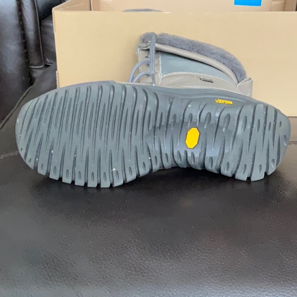 UGG Men’s butte Vibram - Picture 4 of 5